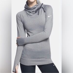 NIKE Dri-fit Sweater